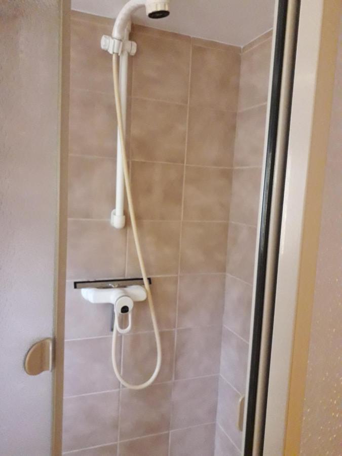 Chambre D'Hotes - Douce Nui-The Vernouillet  Εξωτερικό φωτογραφία